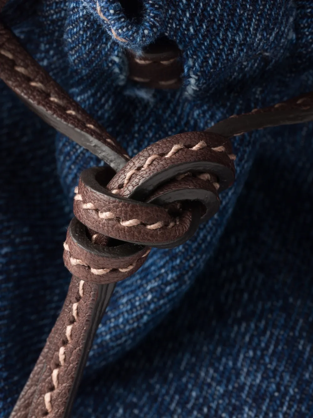 Prada Bonnie medium denim en leren handtas Blauw