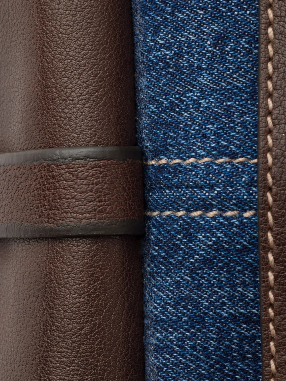 Prada Bonnie grote denim en leren handtas Blauw