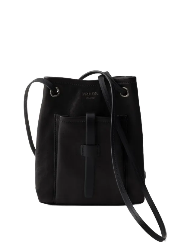 Prada レザー ショルダーバッグ | ブラック | FARFETCH JP