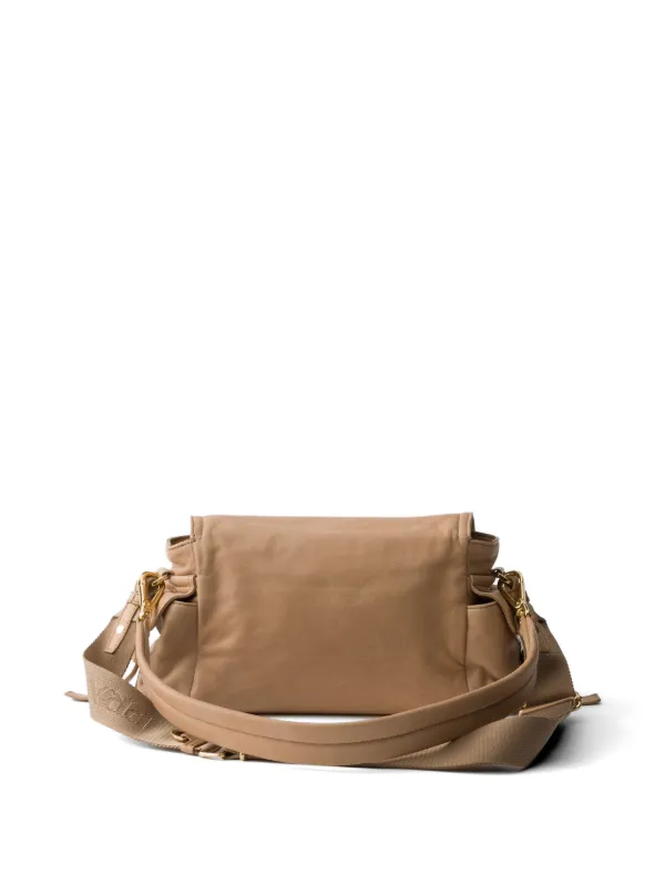 Prada エクスプローラ フラップ ナッパレザーショルダーバッグ M