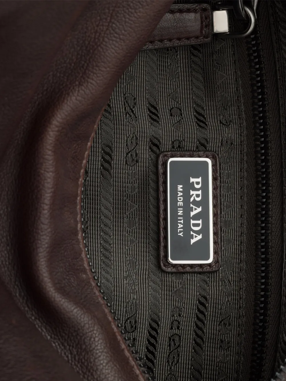 Prada Explore leren tas Bruin