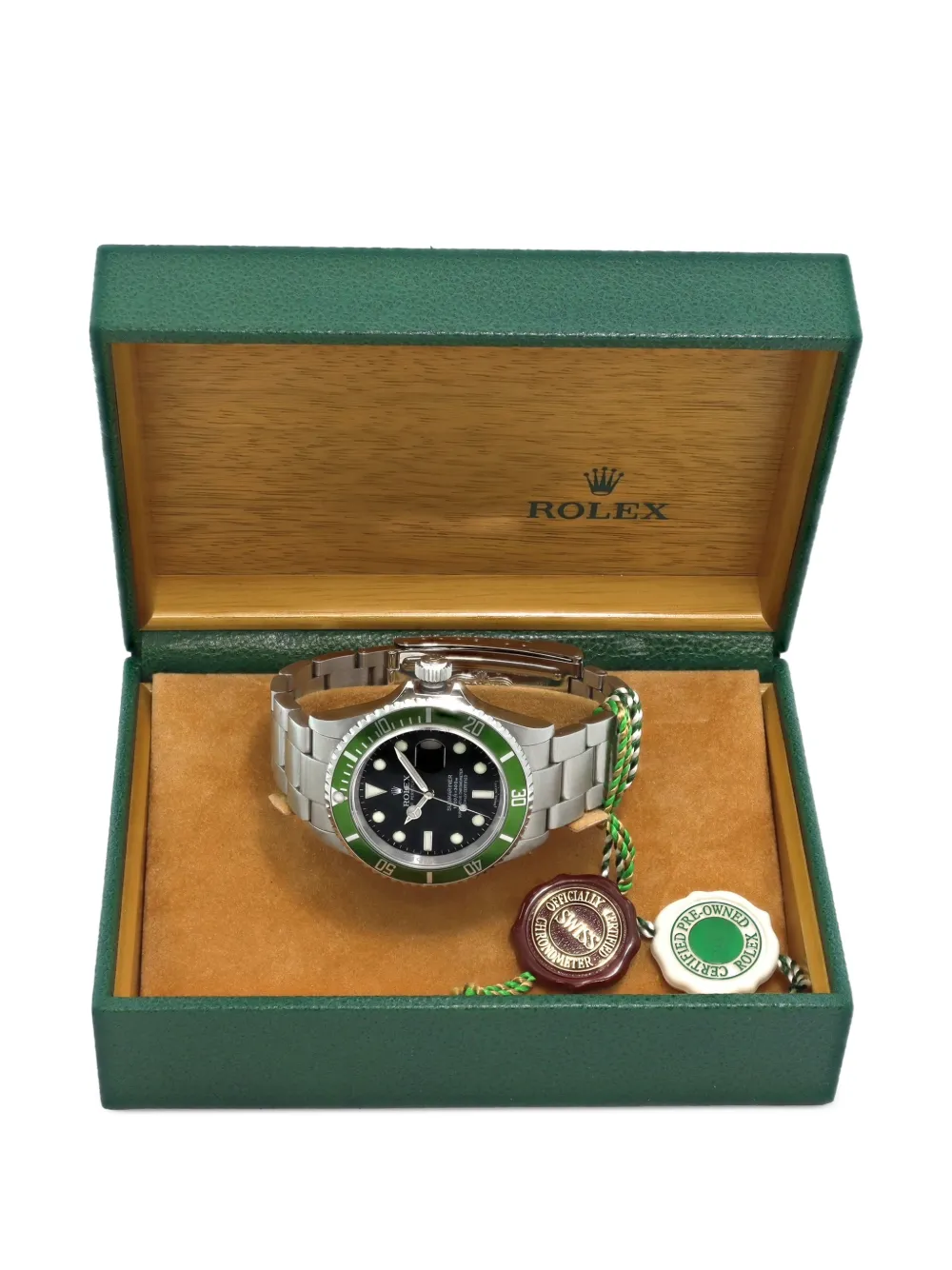 green bezel 40mm watch