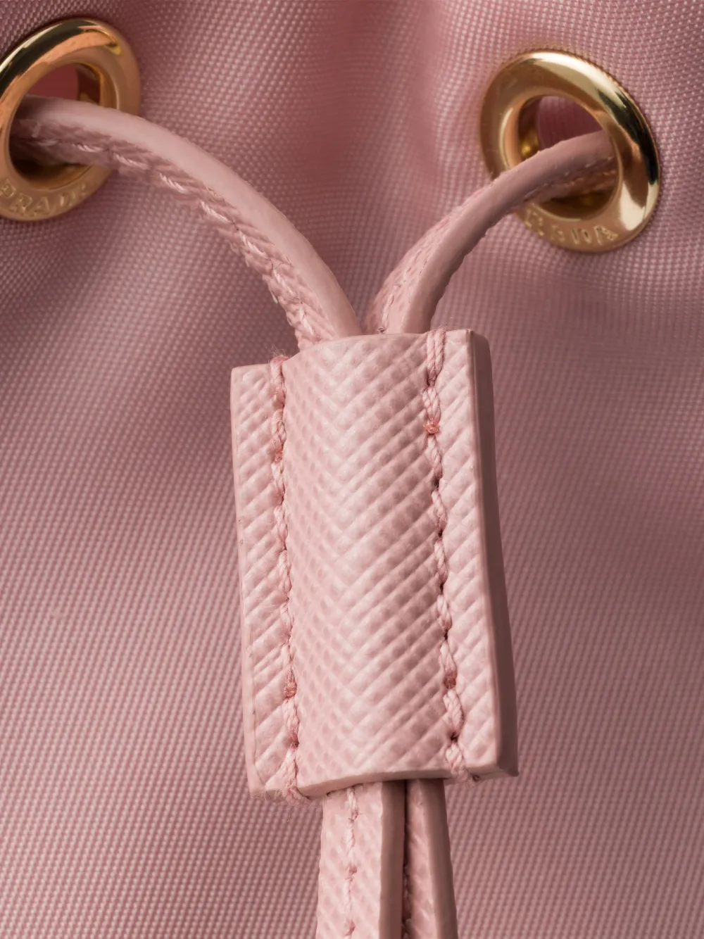 Prada Re-Nylon buidel Roze