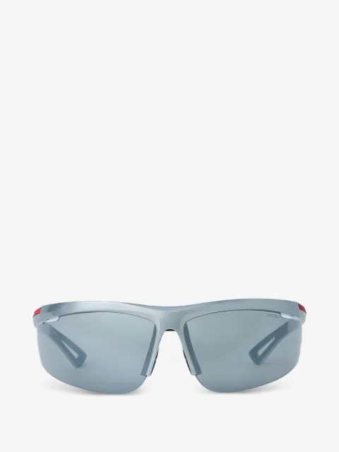 Prada Linea Rossa PS A02S スクエアフレーム サングラス