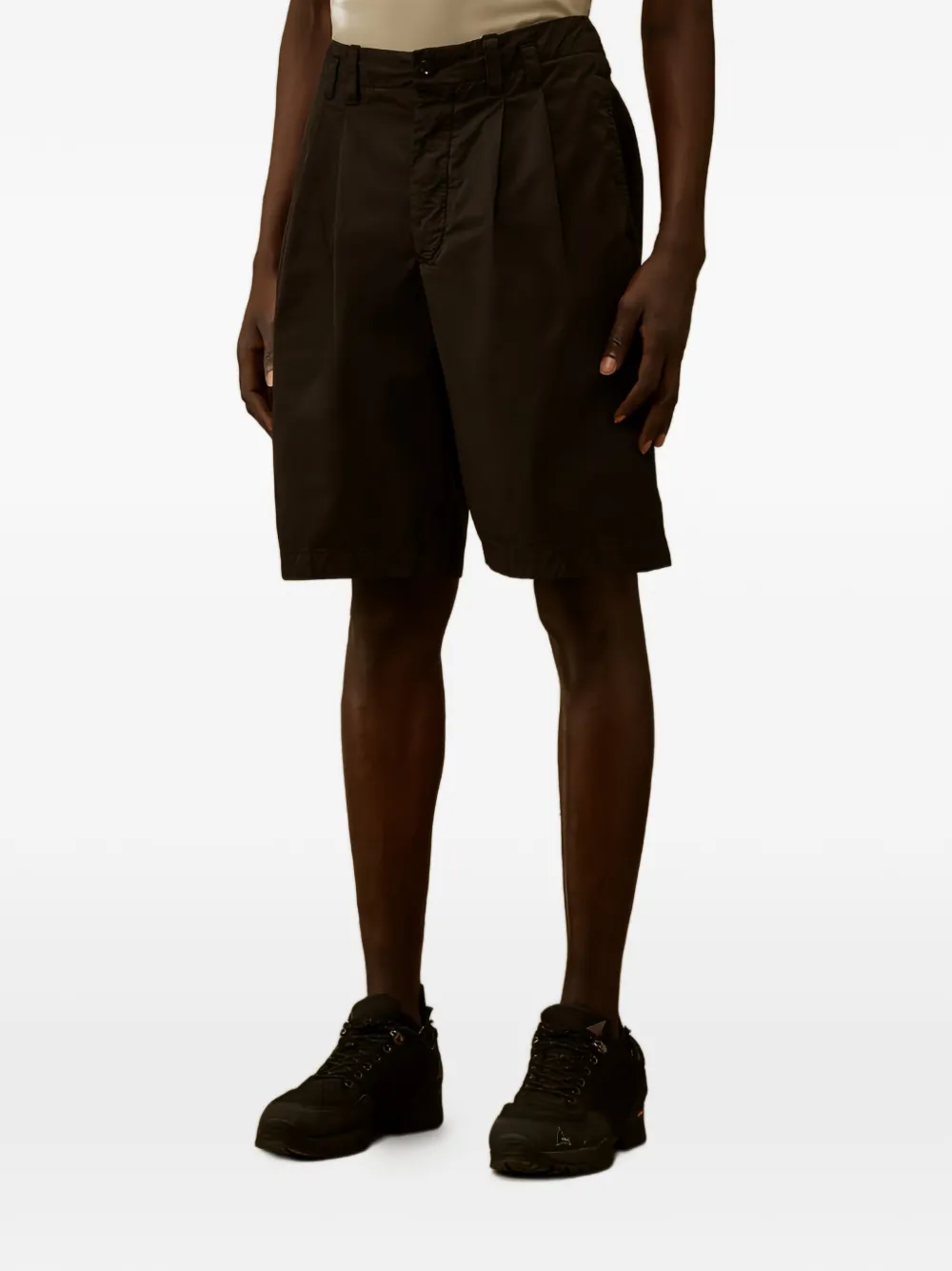 C.P. Company Geplooide shorts Zwart