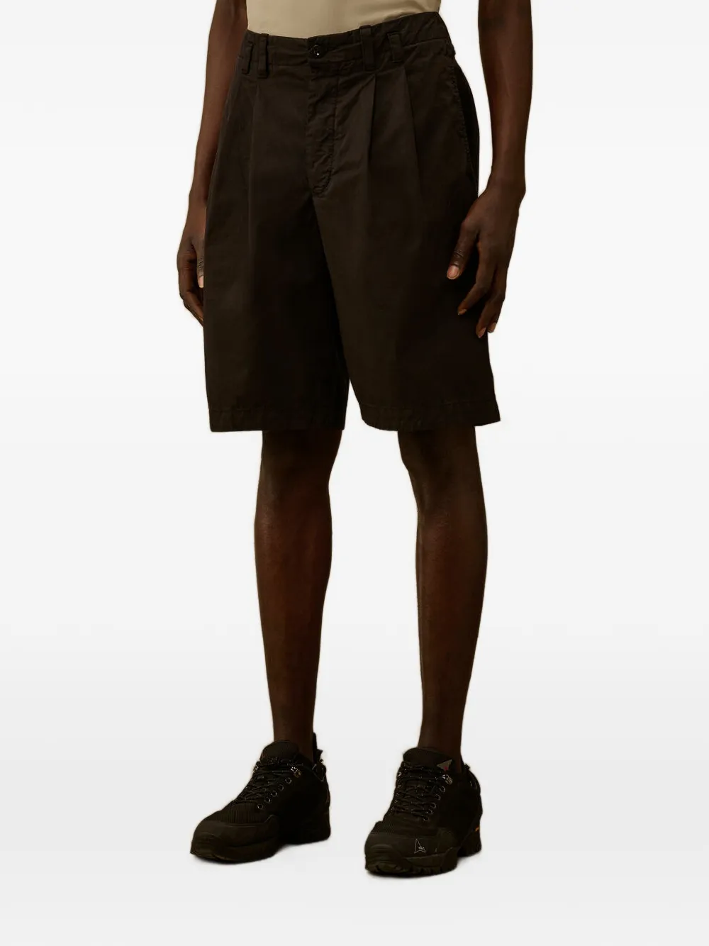 C.P. Company katoenen gabardine ruimvallende shorts met plooien Zwart