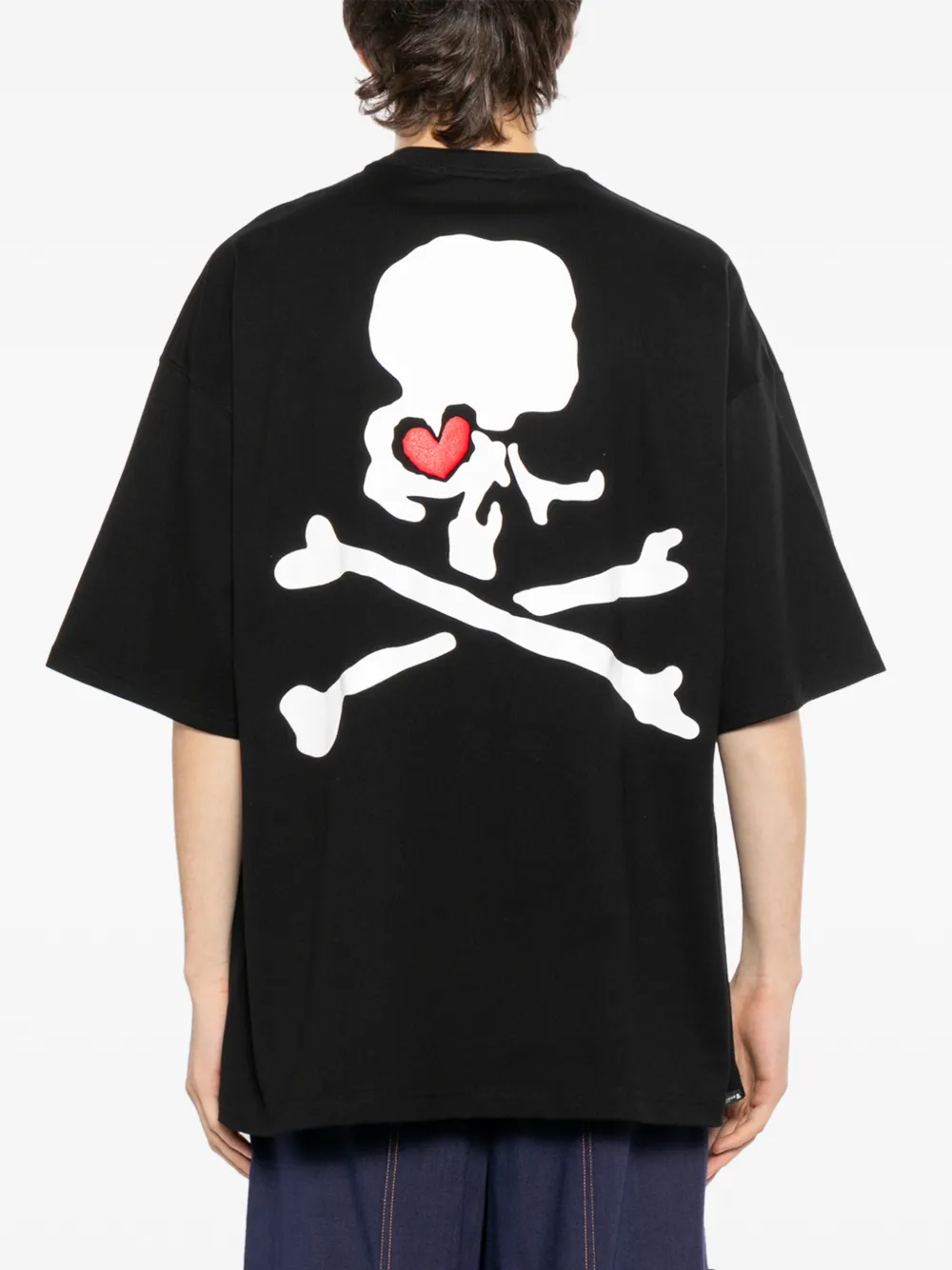 Mastermind Japan T-shirt met grafische hart- en doodskopprint Zwart