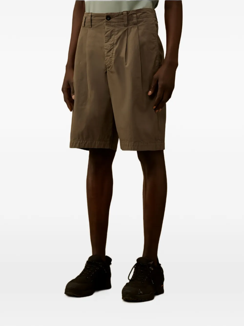 C.P. Company Katoenen gabardine ruimvallende shorts Bruin