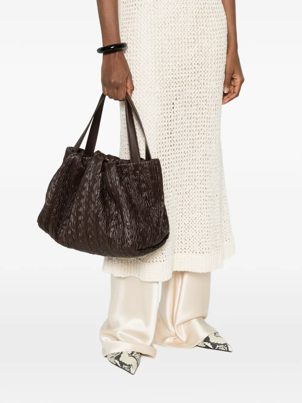  Themoirè Textured Tote Bag - Brown 