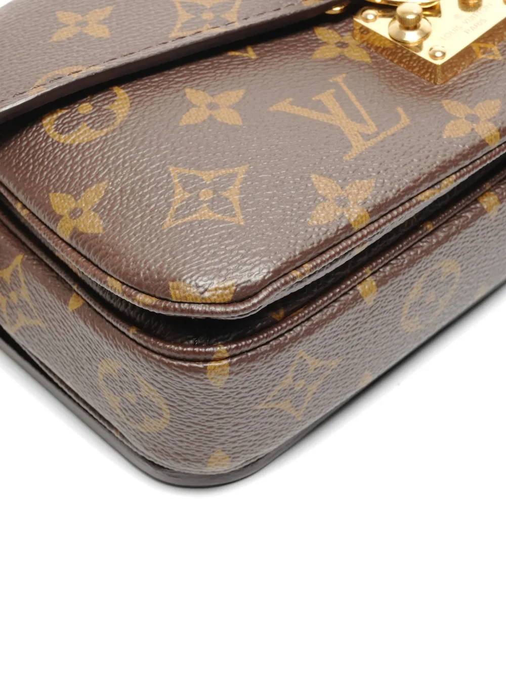 2021 Monogram Chain Shoulder Bag