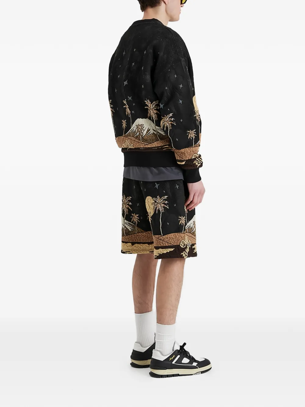 Only the Blind Sepia Mountain shorts Zwart