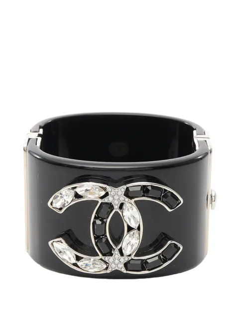 CHANEL Pre-Owned 2020 Stainless Steel and Resin Rhinestone CC Hinged Cuff bracelet