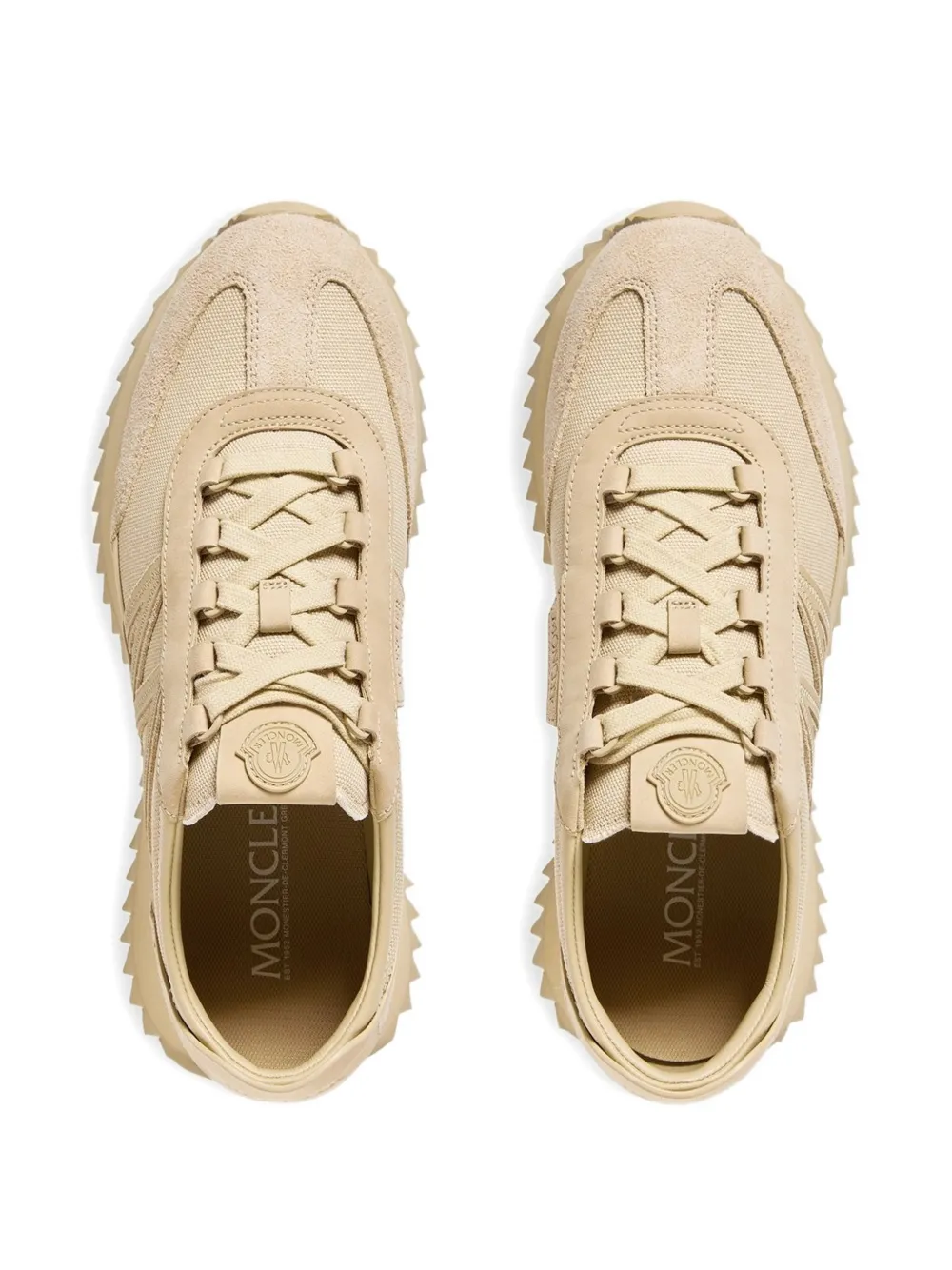 Moncler Sneakers met geribbelde zool Beige