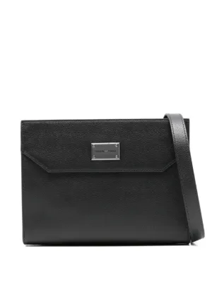 Emporio Armani メッセンジャーバッグ | ブラック | FARFETCH JP