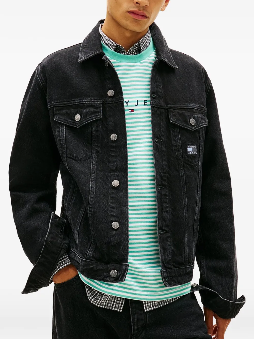  Tommy Hilfiger Ryan Back Logo Buttoned Denim Jacket - Black 