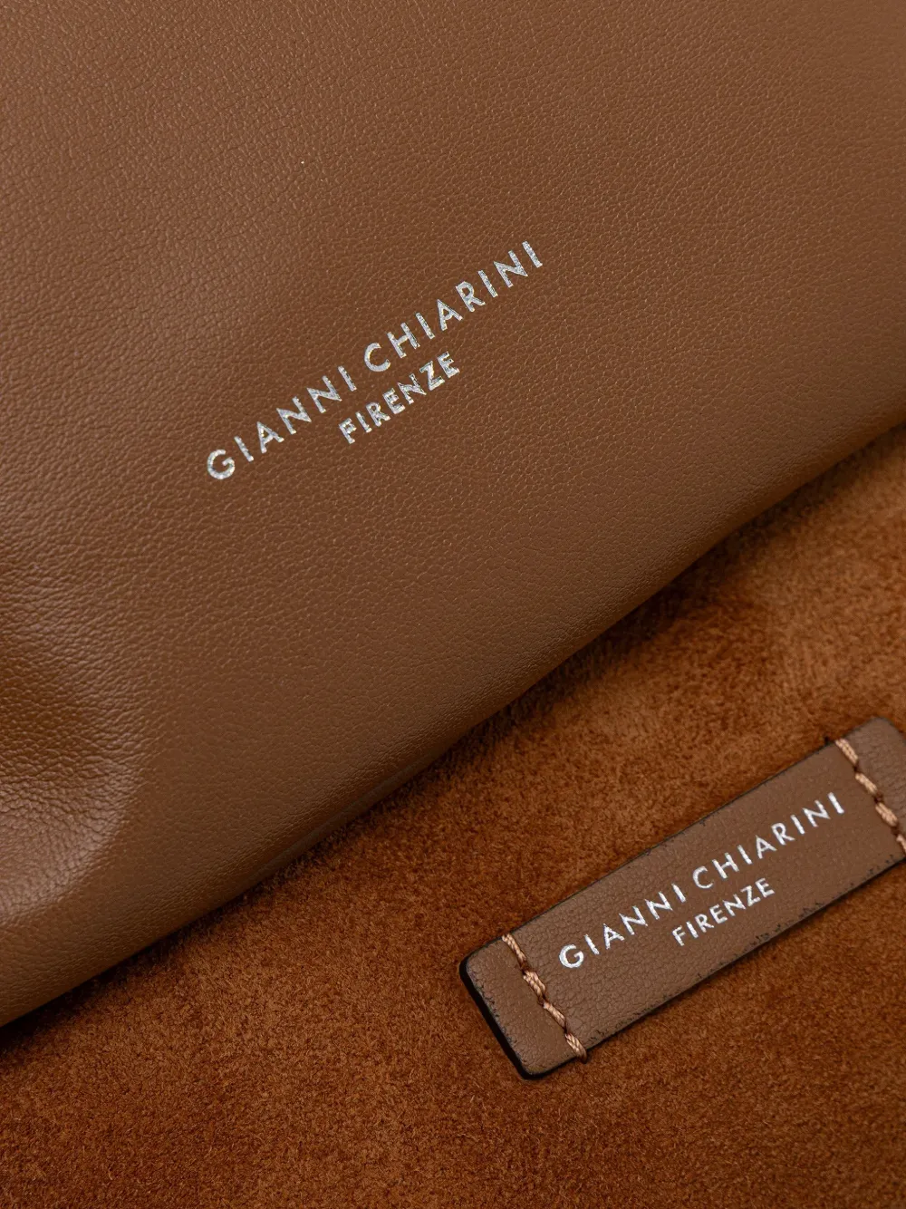 GIANNI CHIARINI Boekentas met afneembaar bandje Bruin