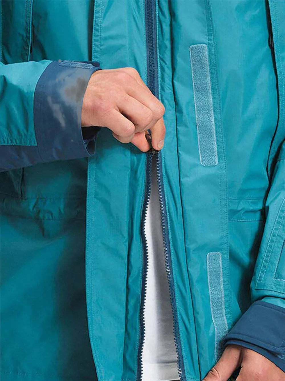 The North Face Jack met capuchon en logodetail Blauw