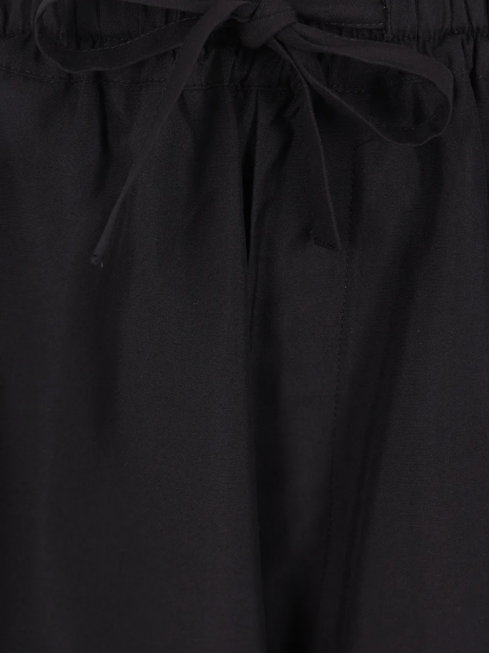  Umit Benan Drawstring Pocketed Deck Shorts - Black 