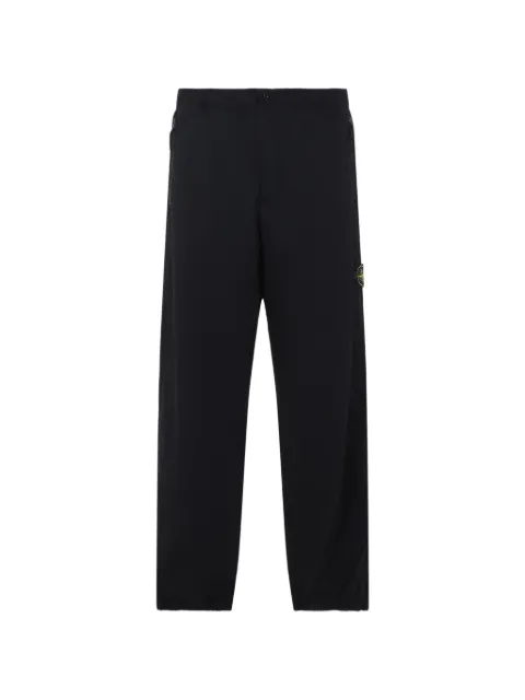 Stone Island pants con detalle de parche