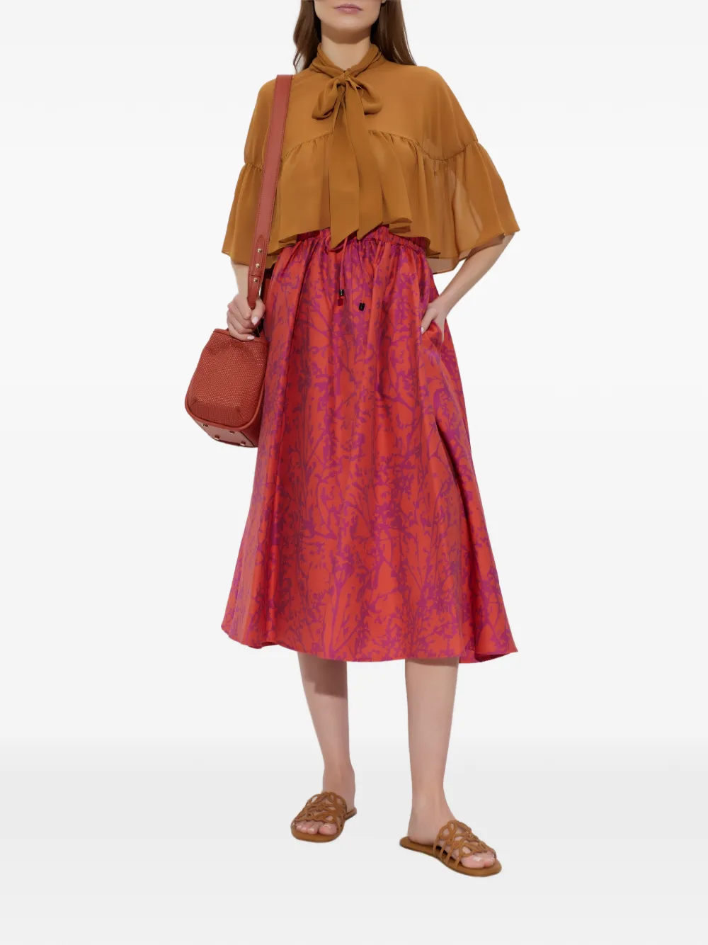Max Mara Negozi blouse met cape Bruin