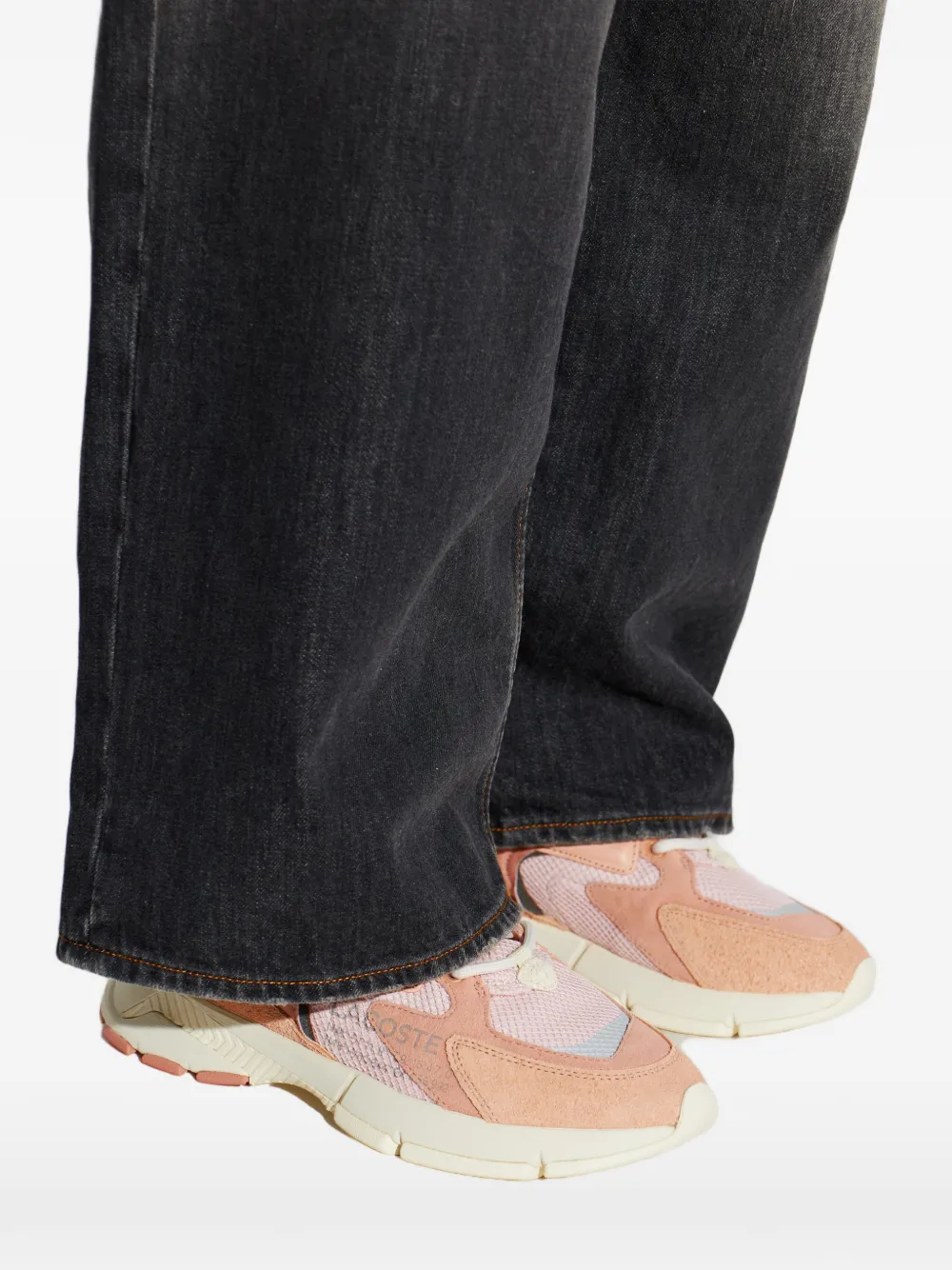 Lacoste panelled logo sneakers Roze