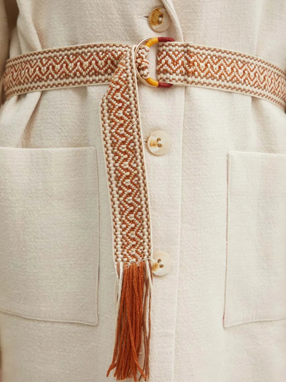 La Petite Française Voyelle vest met knoopzak Wit