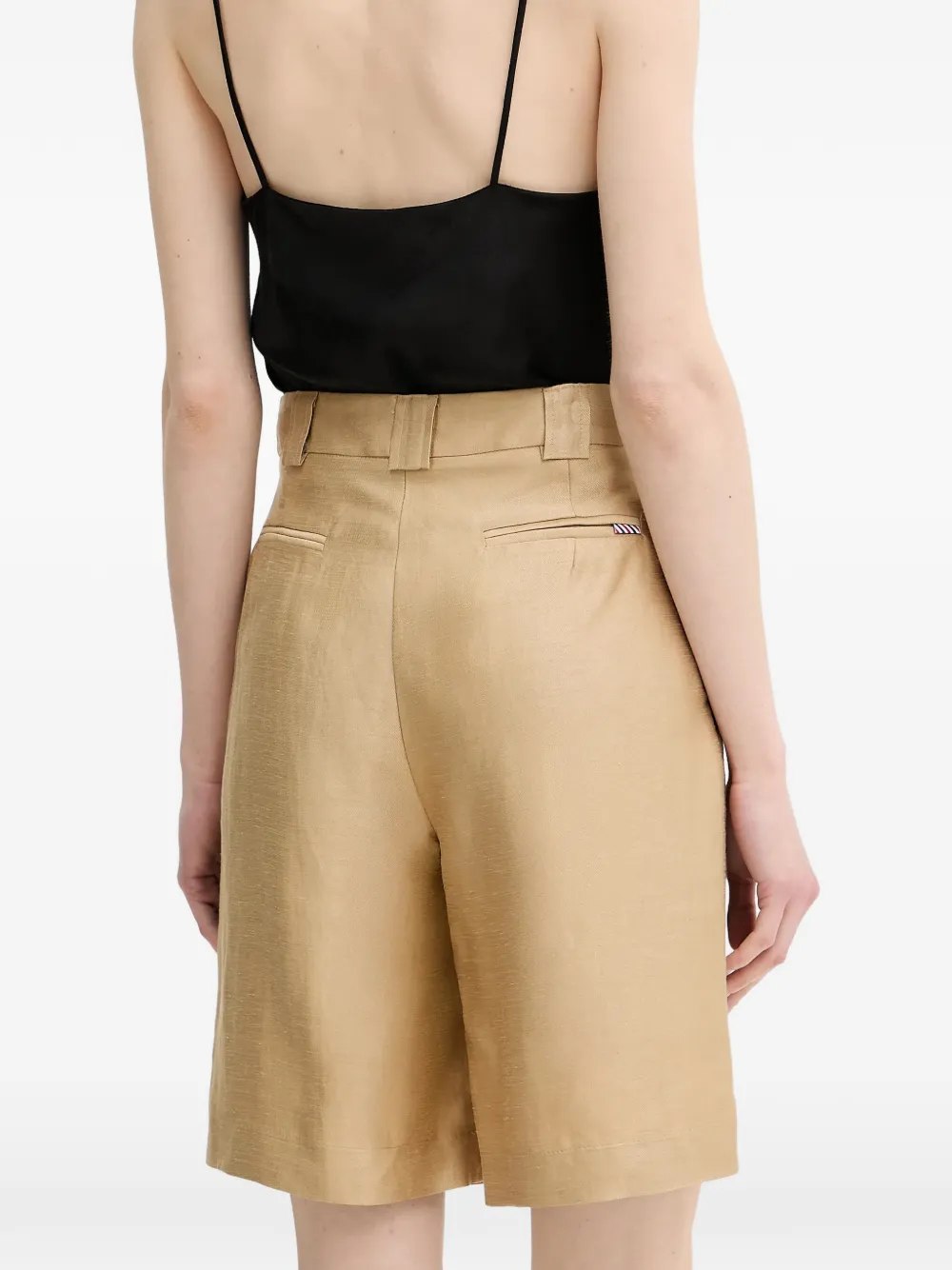 La Petite Française Savoureux geplooide shorts Beige