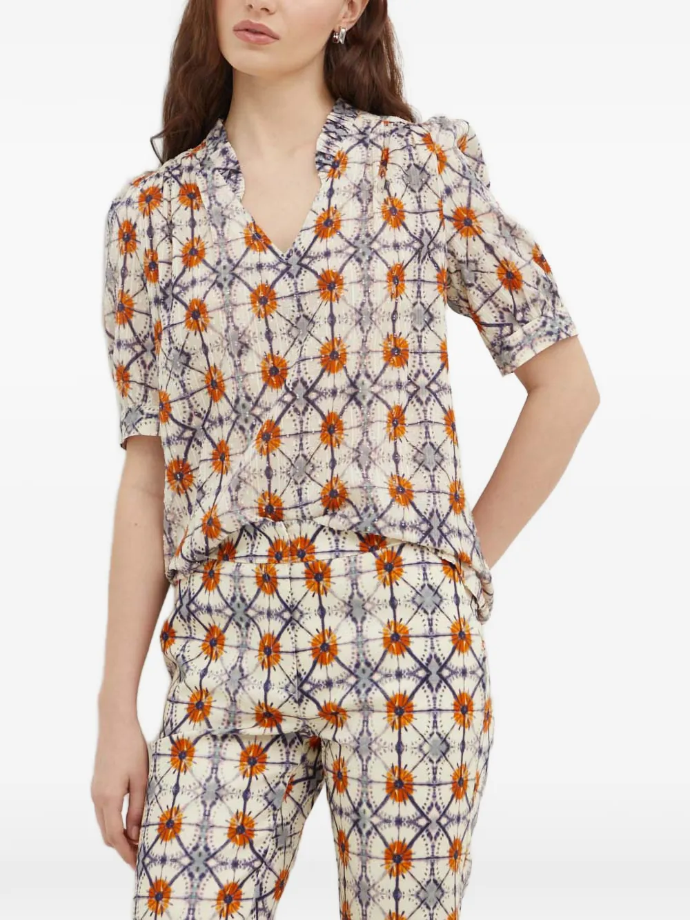 La Petite Française Beton ruffled V-neck blouse - Toni neutri