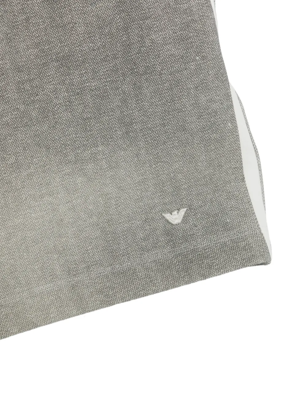 Emporio Armani Shorts met visgraatpatroon en zijstreep Grijs