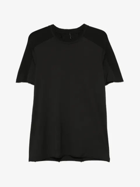 Masnada playera con paneles deshilachados