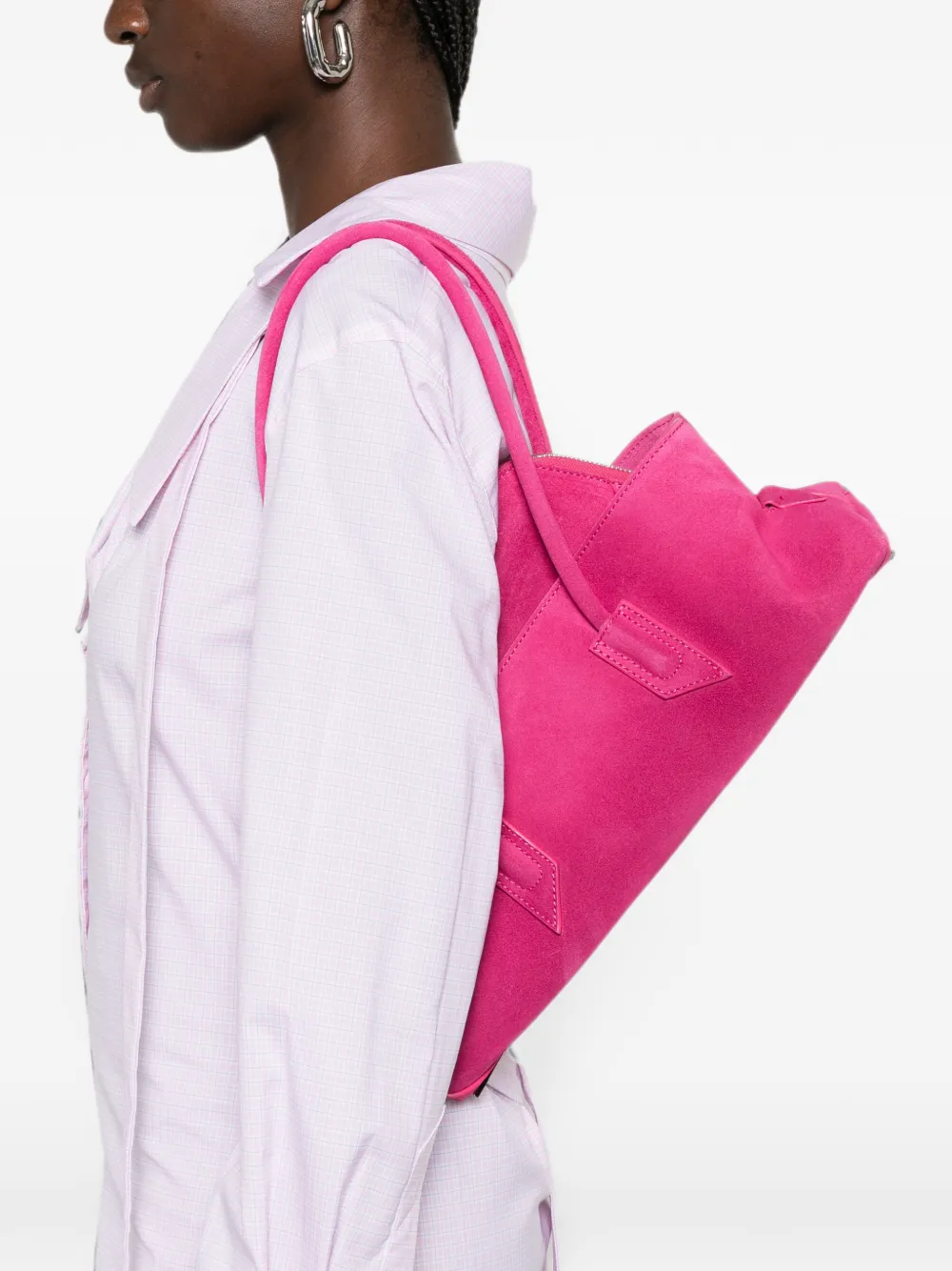The Attico La Passeggiata kleine cyclamen tas met handvat Roze