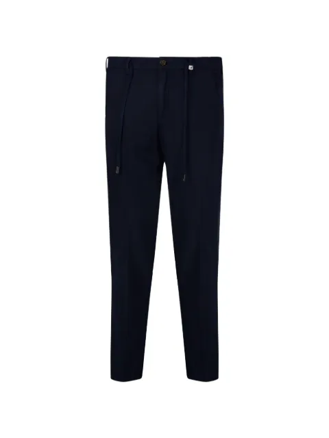 Myths button-fastening trousers