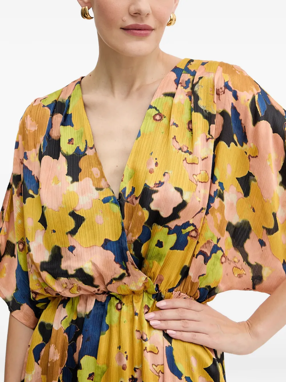 Floral-Patterned V-Neck Midi Dress