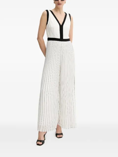 Morgan V-neck pleated jumpsuit