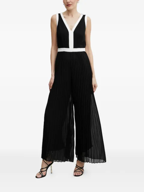 Morgan V-neck pleated jumpsuit