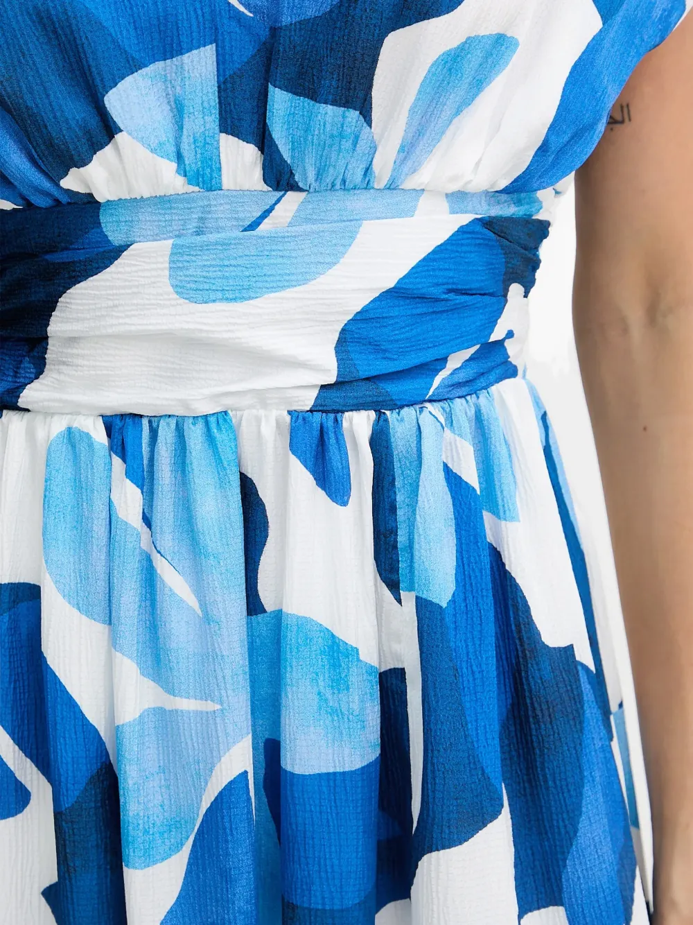 V-Neck Floral-Print Maxi Dress