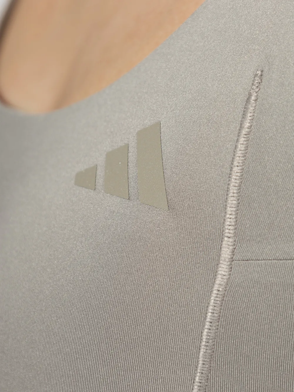 adidas x Gehele Studios Optime sport-bh met logodetail Beige