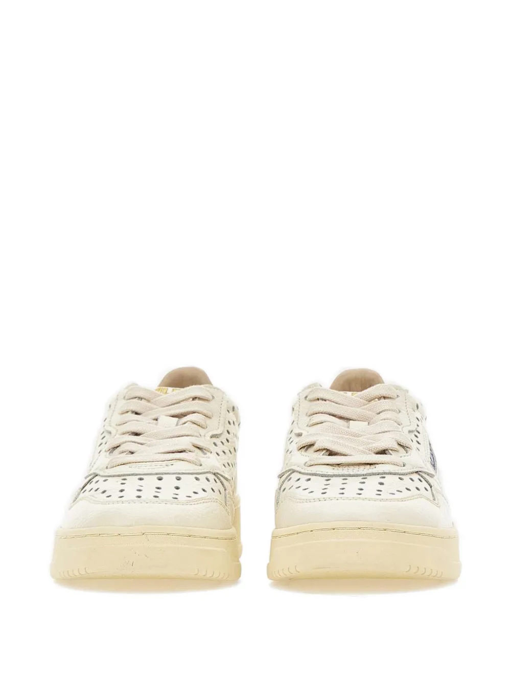 Autry Medalist low-top sneakers met geperforeerde details Beige