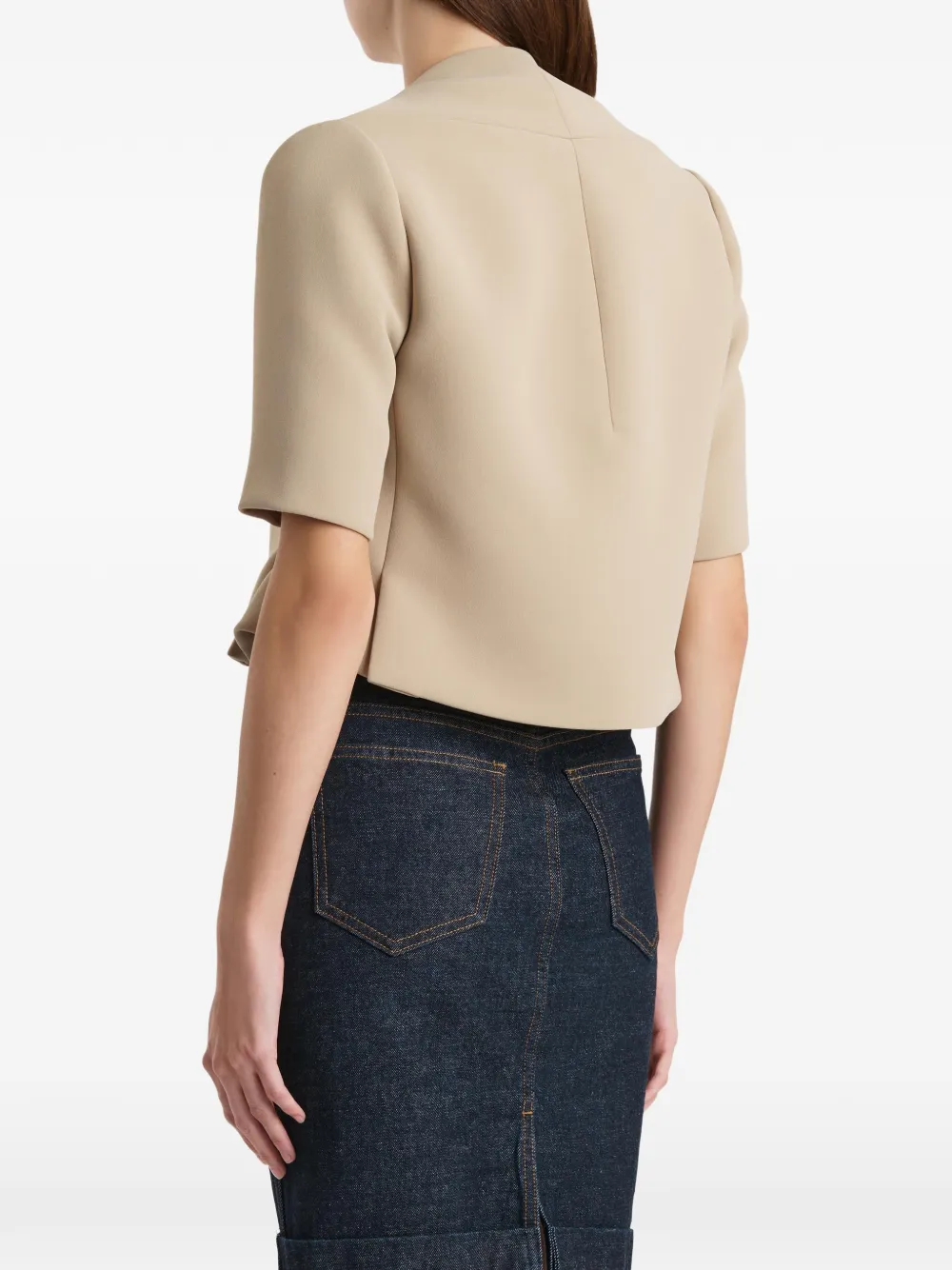 KHAITE Franc jack met korte mouwen en knoop Beige