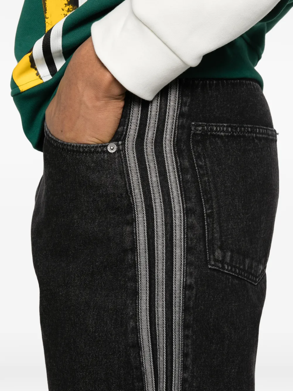 adidas Gestreepte shorts Zwart