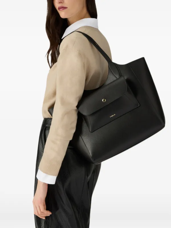 FURLA ハンドバッグ ブラック Furla Lea ハンドバッグ M | ブラック | FARFETCH JP