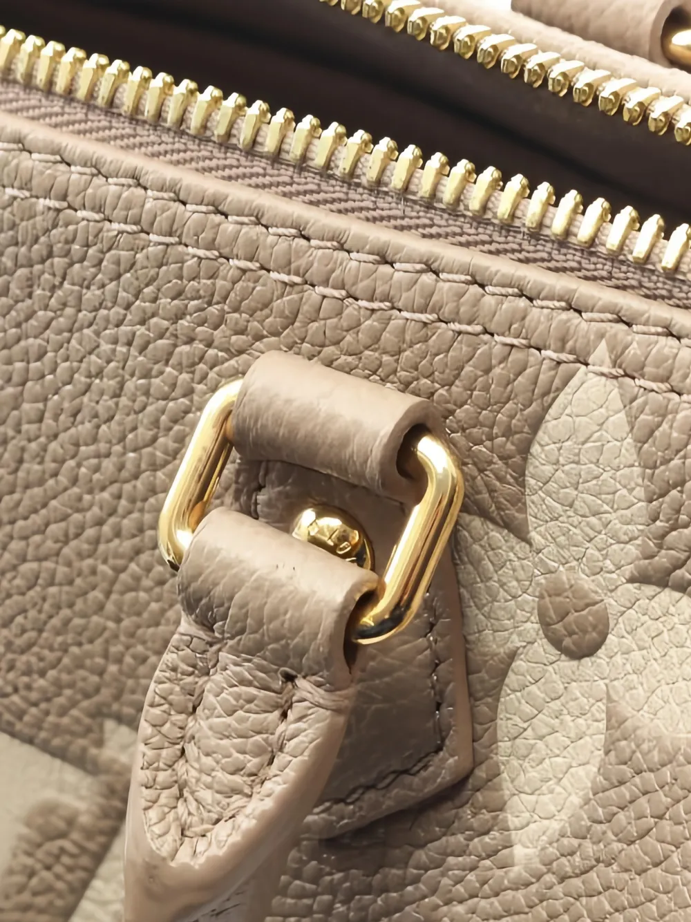2021 Papillon Bb Monogram Empreinte Tote Bag