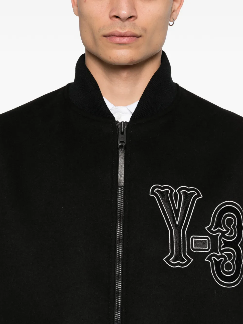 Y-3 Jack met borduurwerk en leren mouwen Zwart