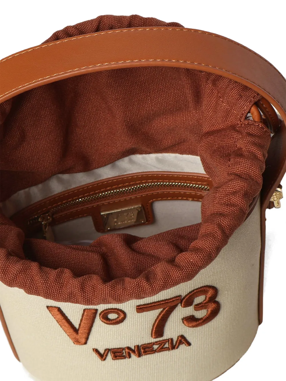 V73 Responsibility Bucket Bag In Multi