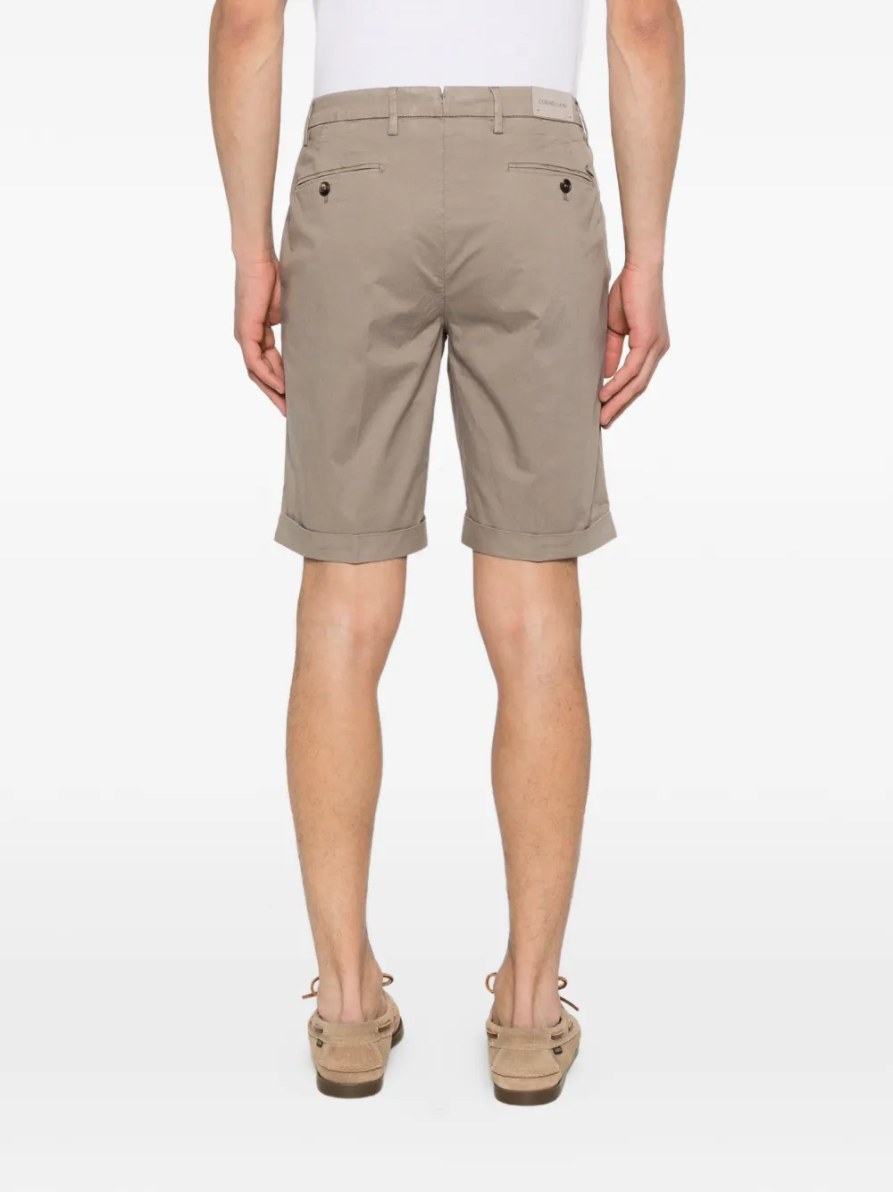 Corneliani Shorts met omgeslagen pijpen Beige