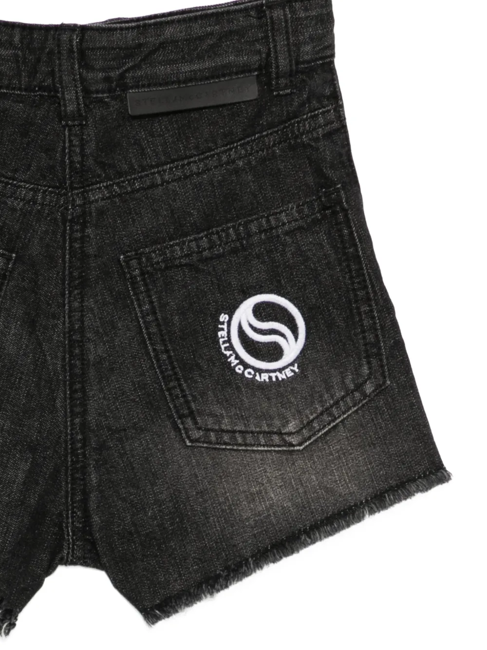 Stella McCartney Kids Shorts met geborduurd logo Zwart