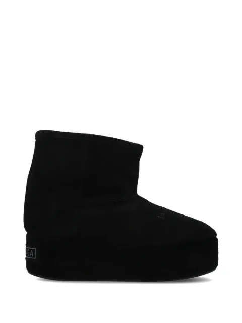 Balenciaga Alaska platform boots