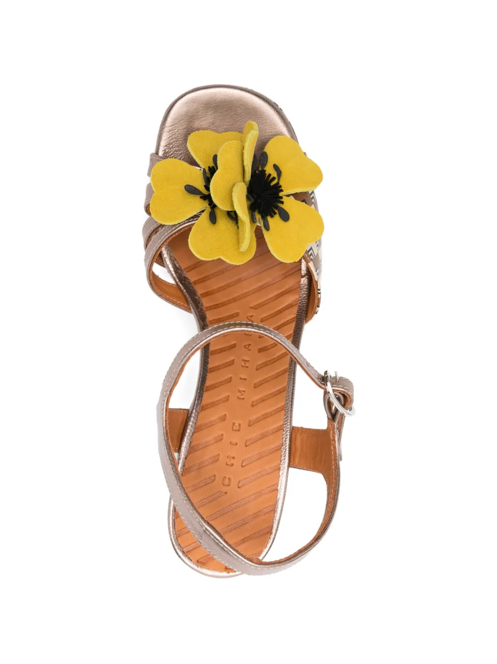 Chie Mihara Parlota leren pumps met bloemen Beige