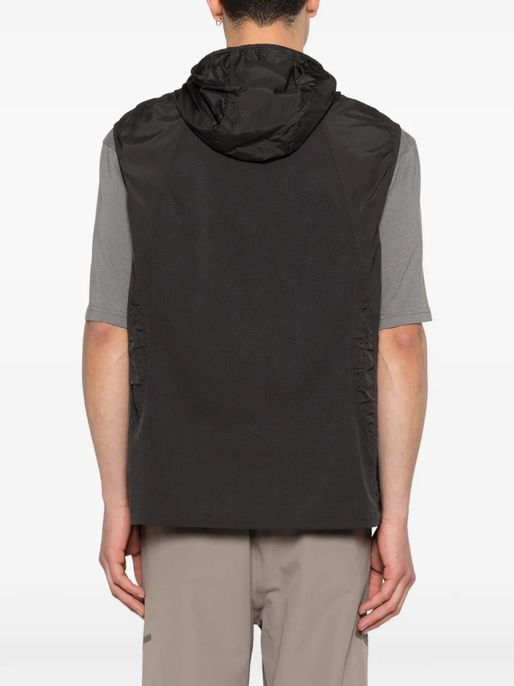 Orbit Lt Hooded Sleeveless Jacket