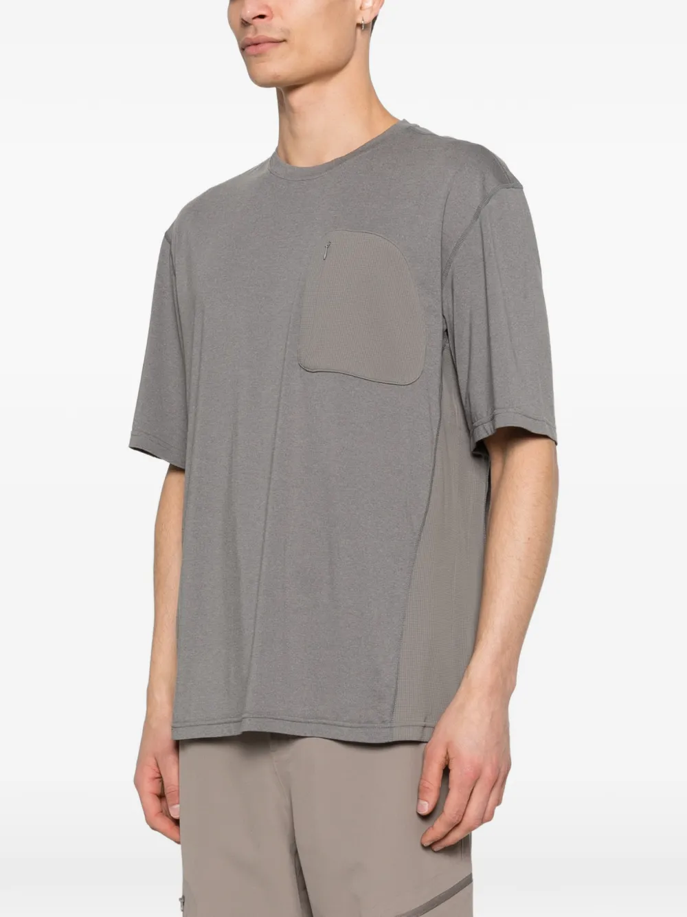 Hiking Patrol T-shirt met borstzak Grijs